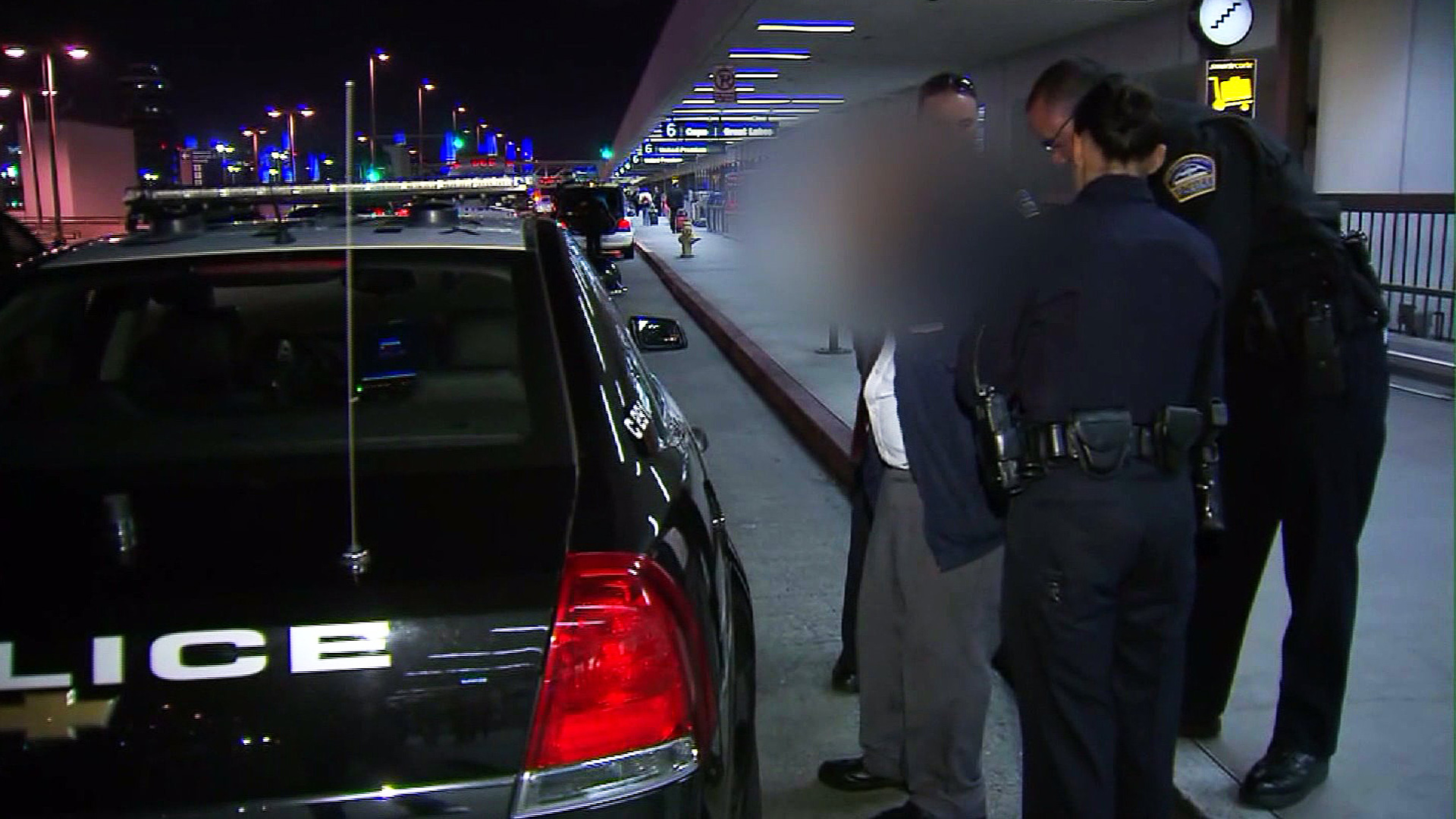 6 Arrests Made At LAX Airport – Baggage Theft Operation
