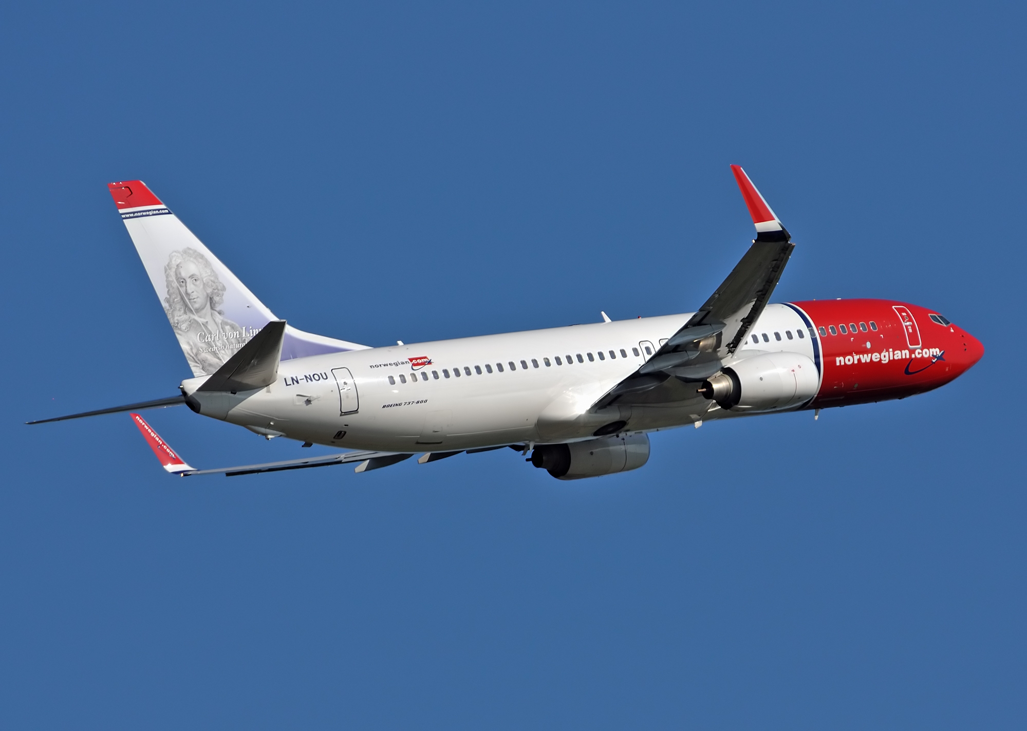 Norwegian Air Shuttle vs U.S.-Based Airlines Pay [VIDEO]