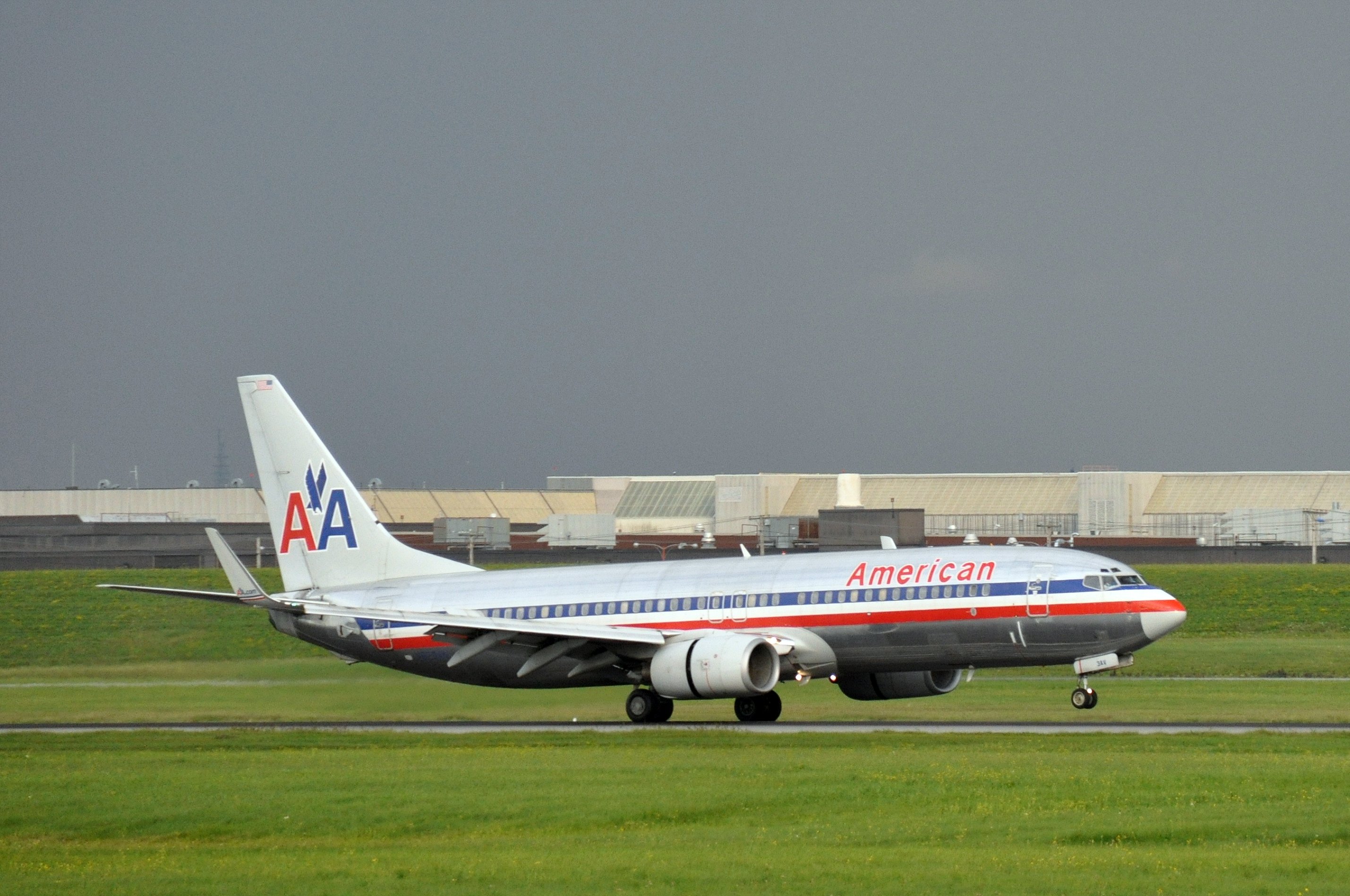 American Airlines’ traffic fell in December, Southwest’s increased