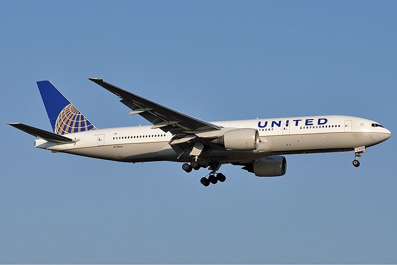 United Airlines B777 Diverted To Pacific Island
