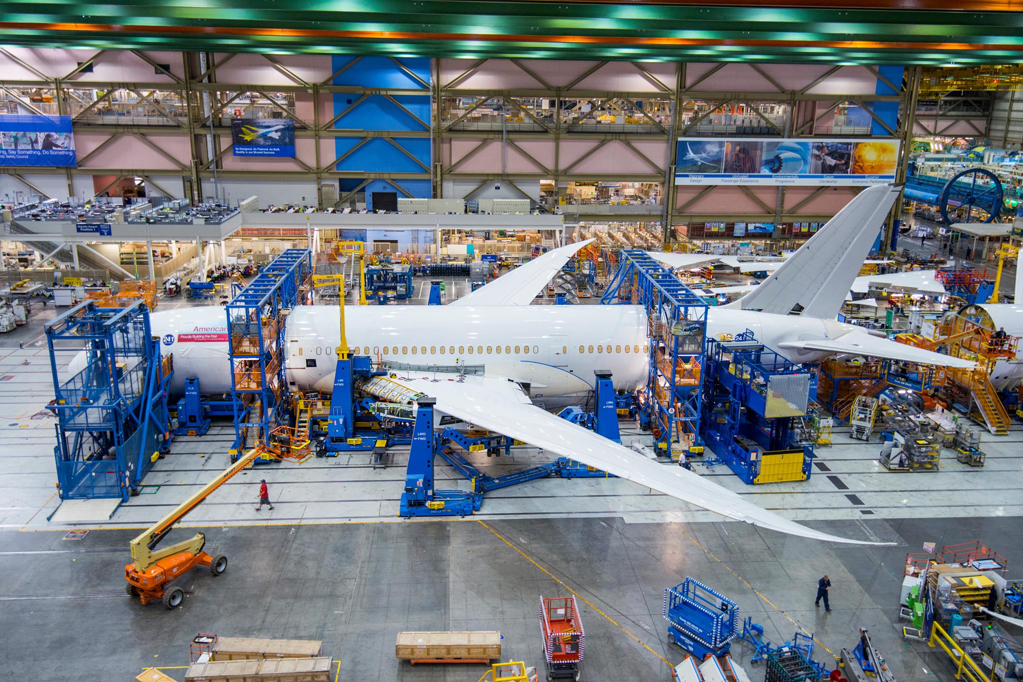Look at how American’s Boeing B787 is coming along