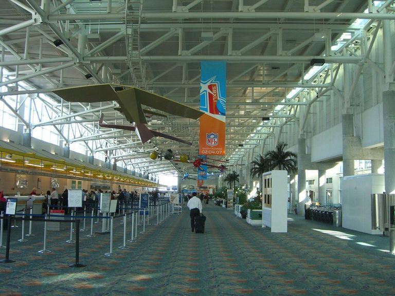 BREAKING: Multiple People Shot at Fort Lauderdale Airport