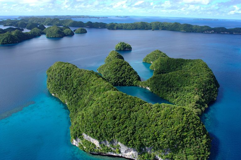 Palau President Proposes Banning Budget Travel on Island
