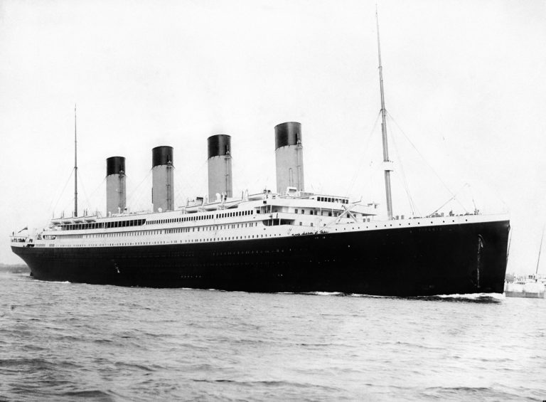 Titanic diving tours to begin in 2018
