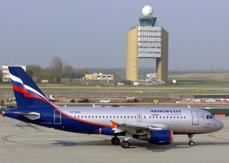 Moscow Threatens Cutting Aeroflot Service to U.S.