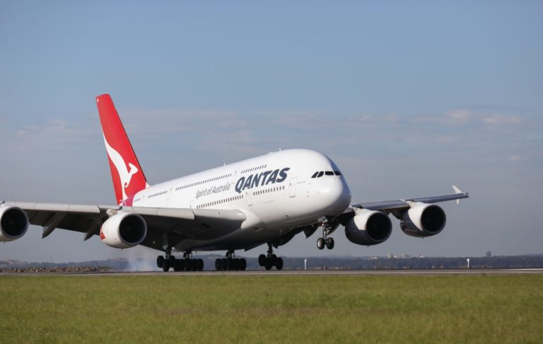 Qantas Responds to Criticism for Packed Flight Without Social Distancing