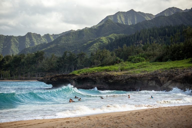 New York Tourist Arrested In Hawaii After Residents Report Instagram Photos To Police