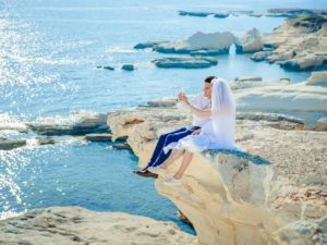 Coronavirus delay your wedding